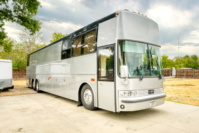 sleeper bus-rental